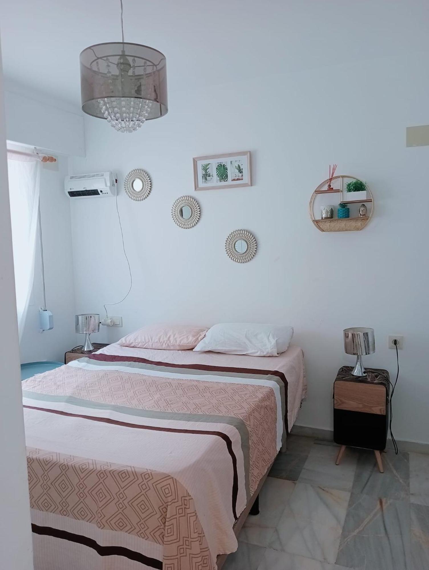 Apartamento Con Wifi, Mascotas Bienvenidas Benidorm Kültér fotó